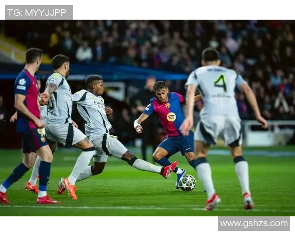 2015年巴塞罗那与皇家马德里经典对决历史回顾与精彩瞬间分析